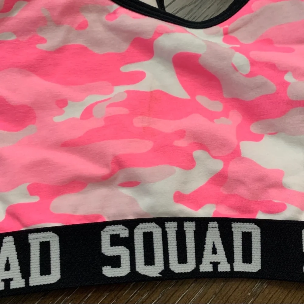 SO girls hot pink camouflage sports bra Size M